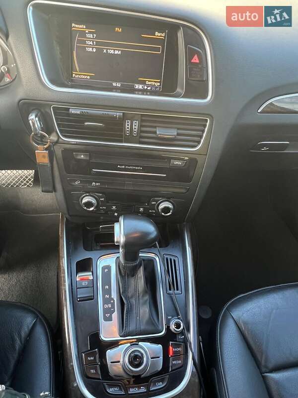 Позашляховик / Кросовер Audi Q5 2015 в Вінниці