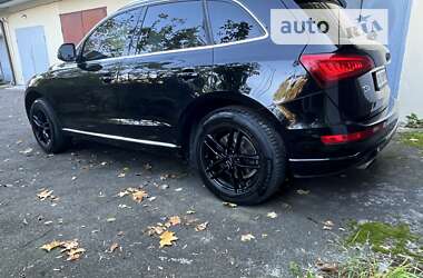 Внедорожник / Кроссовер Audi Q5 2012 в 