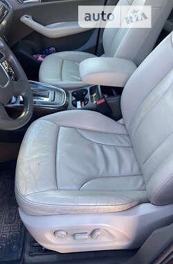Внедорожник / Кроссовер Audi Q5 2010 в 