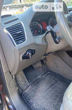 Внедорожник / Кроссовер Audi Q5 2010 в 