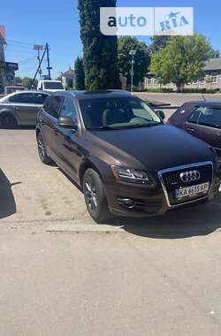 Внедорожник / Кроссовер Audi Q5 2010 в 
