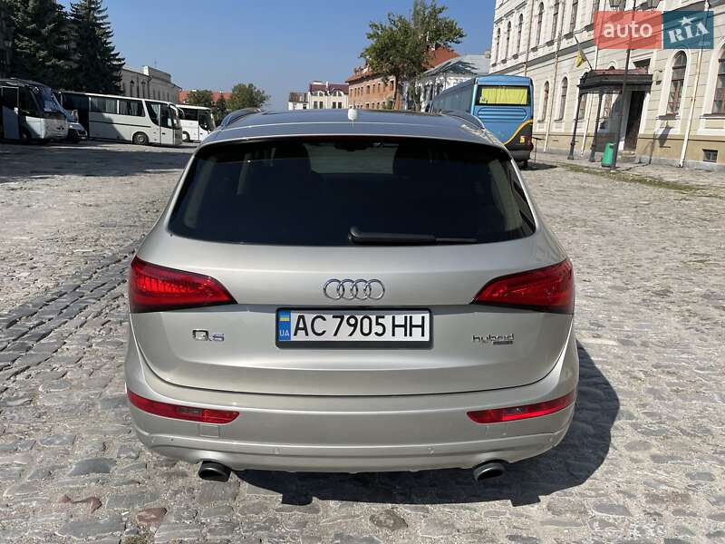 Внедорожник / Кроссовер Audi Q5 2013 в Каменец-Подольском