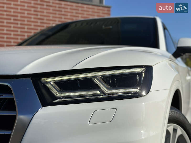 Внедорожник / Кроссовер Audi Q5 2018 в Львове