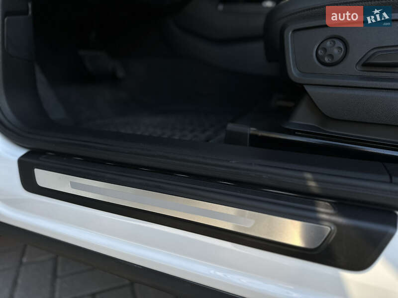 Внедорожник / Кроссовер Audi Q5 2018 в Львове