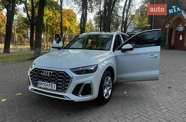 Позашляховик / Кросовер Audi Q5 2022 в Сумах