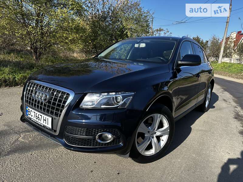 Внедорожник / Кроссовер Audi Q5 2009 в Ивано-Франковске