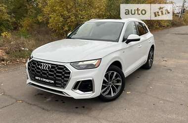 Позашляховик / Кросовер Audi Q5 2022 в Полтаві