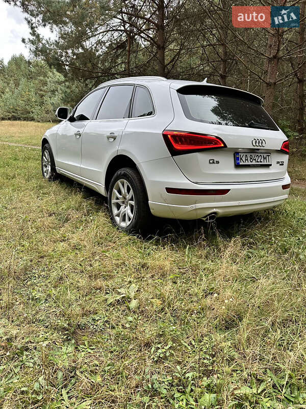 Внедорожник / Кроссовер Audi Q5 2015 в Любомле