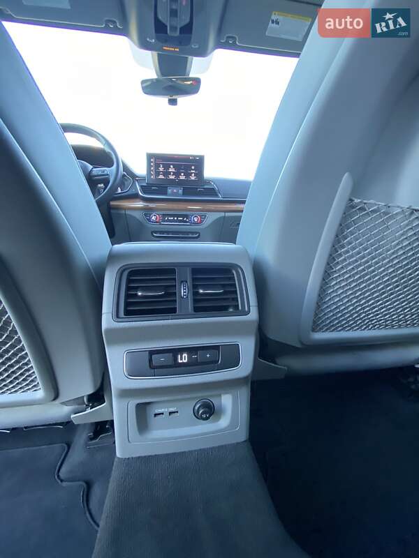 Внедорожник / Кроссовер Audi Q5 2022 в Кропивницком фото 5 Внедорожник / Кроссовер Audi Q5 2022 в Кропивницком