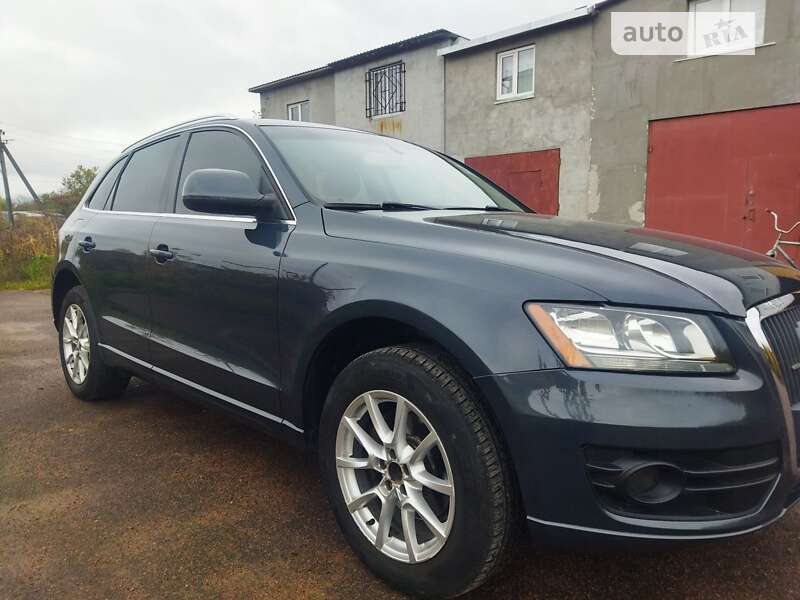 Внедорожник / Кроссовер Audi Q5 2011 в Житомире