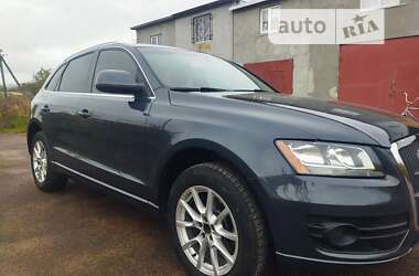 Внедорожник / Кроссовер Audi Q5 2011 в 