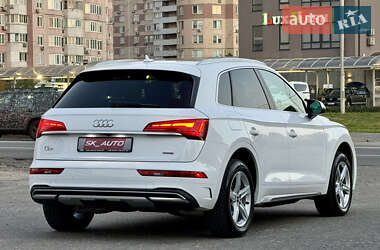 Внедорожник / Кроссовер Audi Q5 2021 в Киеве