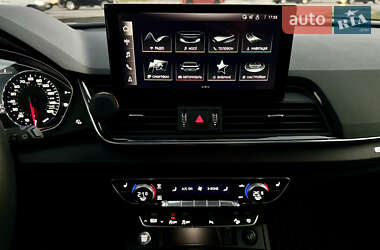 Внедорожник / Кроссовер Audi Q5 2021 в Киеве