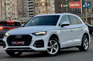 Внедорожник / Кроссовер Audi Q5 2021 в Киеве