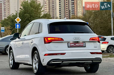 Внедорожник / Кроссовер Audi Q5 2021 в Киеве