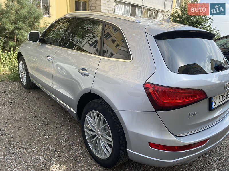 Внедорожник / Кроссовер Audi Q5 2016 в Полтаве