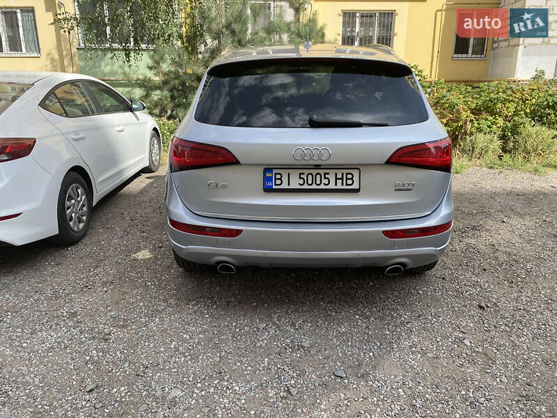 Внедорожник / Кроссовер Audi Q5 2016 в Полтаве
