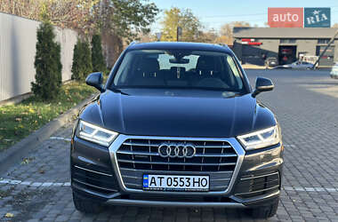 Внедорожник / Кроссовер Audi Q5 2019 в 