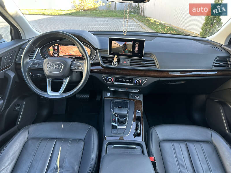 Внедорожник / Кроссовер Audi Q5 2019 в Ивано-Франковске