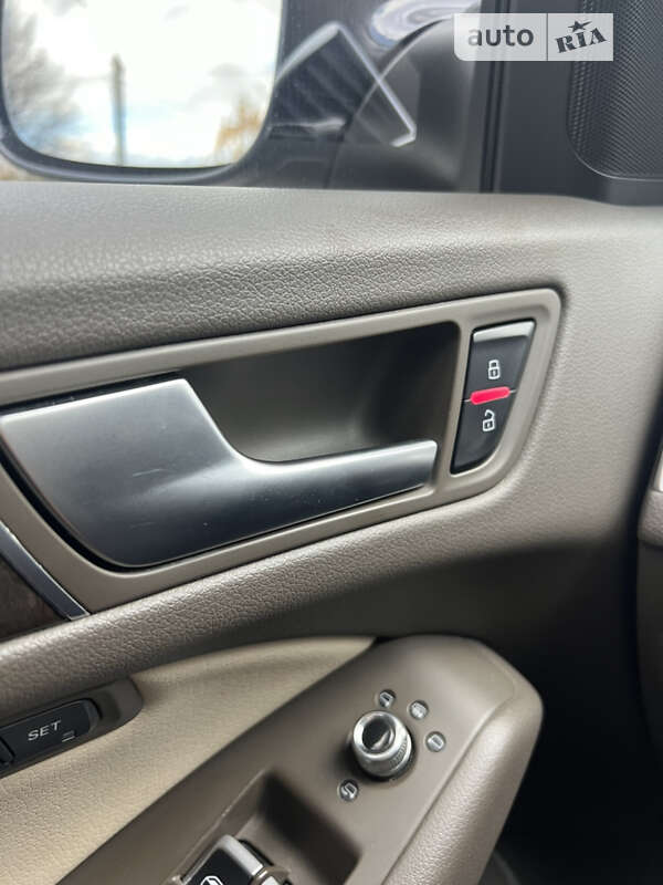 Внедорожник / Кроссовер Audi Q5 2012 в Виннице
