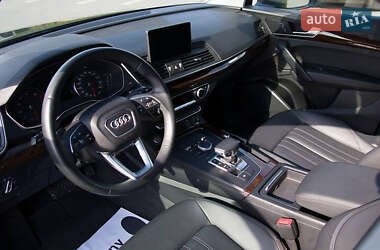 Внедорожник / Кроссовер Audi Q5 2019 в 