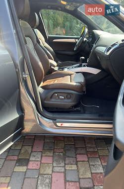 Внедорожник / Кроссовер Audi Q5 2013 в Луцке