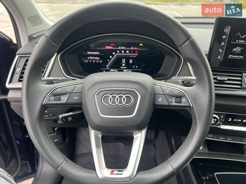 Позашляховик / Кросовер Audi Q5 2022 в Києві