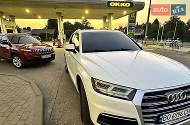 Позашляховик / Кросовер Audi Q5 2017 в Бучачі