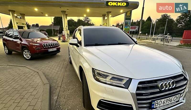 Внедорожник / Кроссовер Audi Q5 2017 в Бучаче