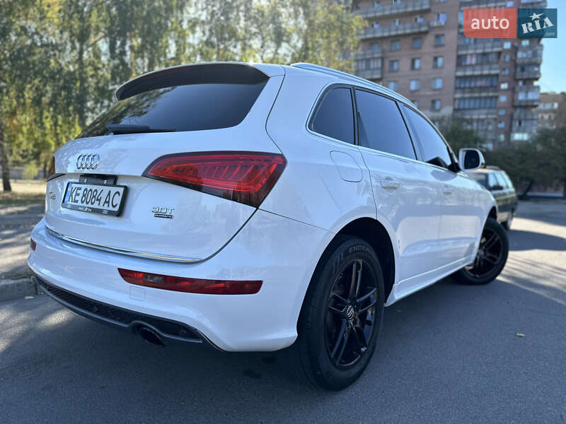 Внедорожник / Кроссовер Audi Q5 2015 в Днепре