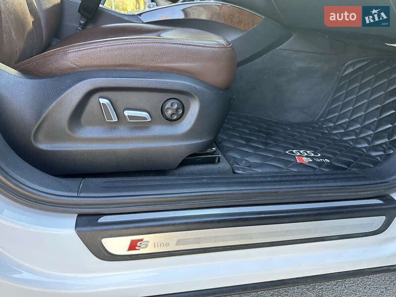 Внедорожник / Кроссовер Audi Q5 2015 в Днепре