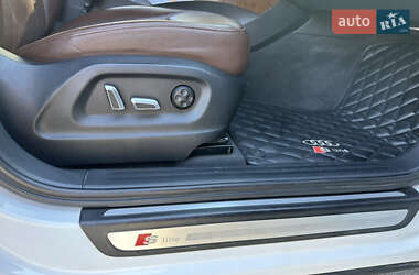 Внедорожник / Кроссовер Audi Q5 2015 в 