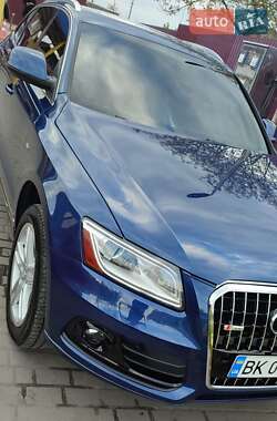 Внедорожник / Кроссовер Audi Q5 2012 в 