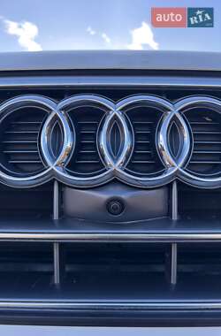 Внедорожник / Кроссовер Audi Q5 2018 в 