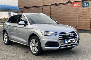 Позашляховик / Кросовер Audi Q5 2018 в Києві