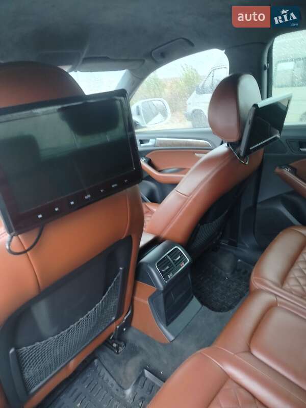 Позашляховик / Кросовер Audi Q5 2012 в Києві