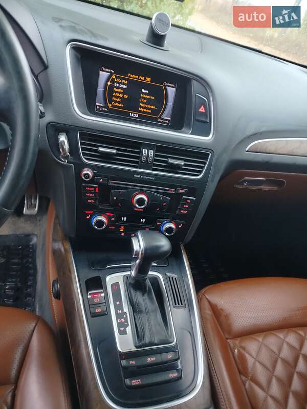 Позашляховик / Кросовер Audi Q5 2012 в Києві
