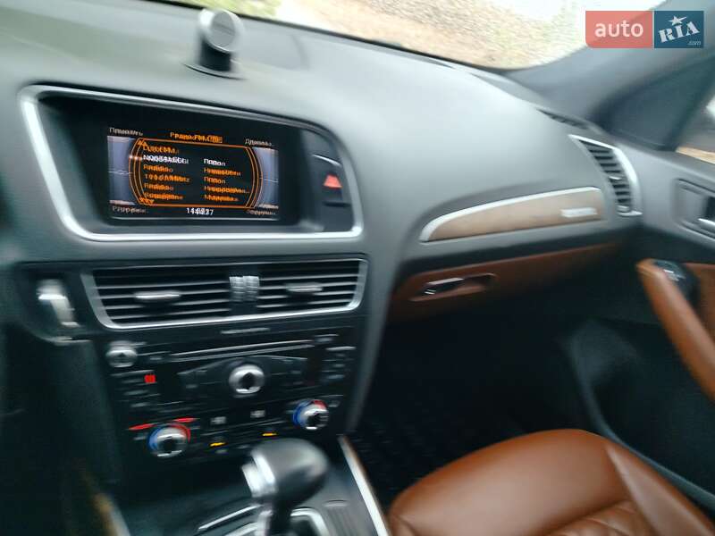 Позашляховик / Кросовер Audi Q5 2012 в Києві