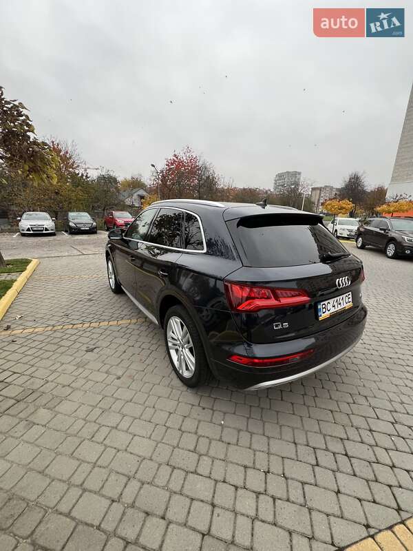 Внедорожник / Кроссовер Audi Q5 2018 в Львове