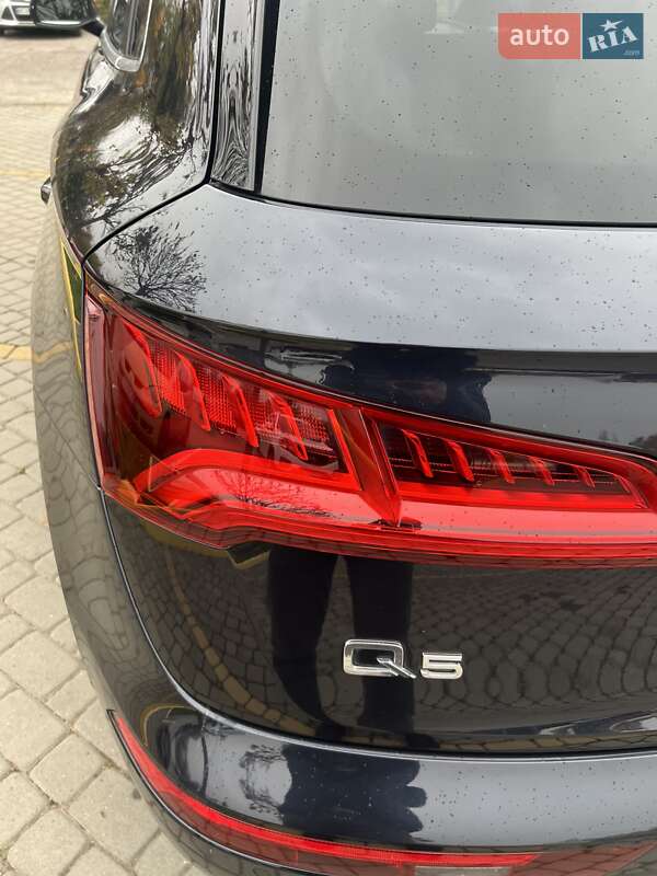 Внедорожник / Кроссовер Audi Q5 2018 в Львове