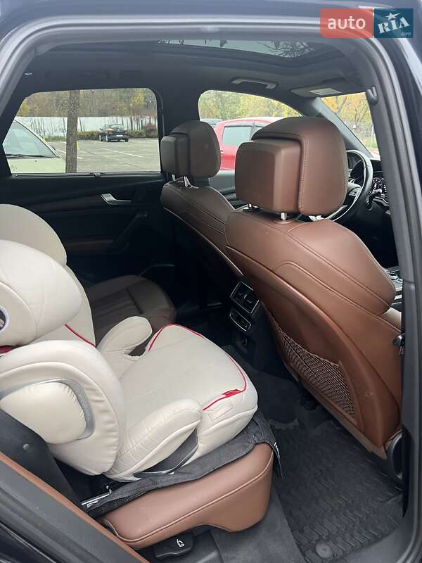 Внедорожник / Кроссовер Audi Q5 2018 в Львове