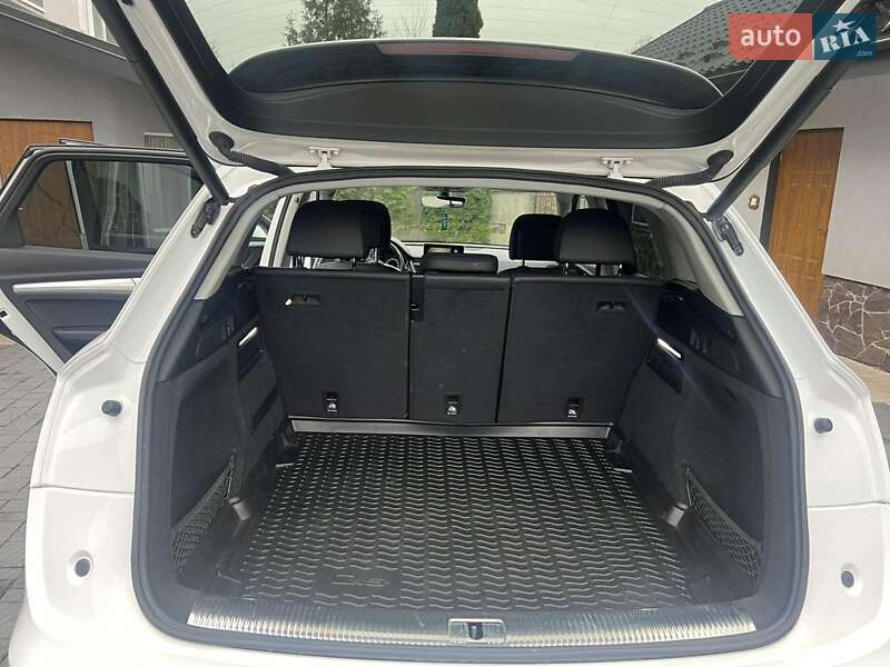 Внедорожник / Кроссовер Audi Q5 2019 в Сокале