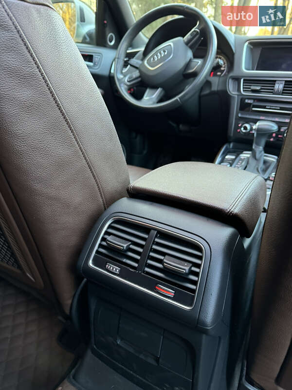 Внедорожник / Кроссовер Audi Q5 2013 в Львове