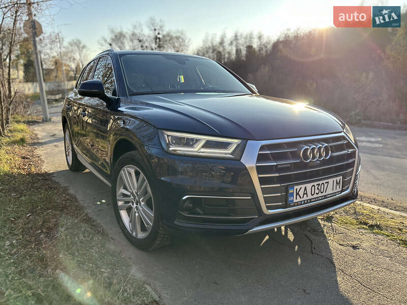 Внедорожник / Кроссовер Audi Q5 2019 в Киеве