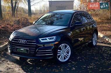 Позашляховик / Кросовер Audi Q5 2020 в Києві