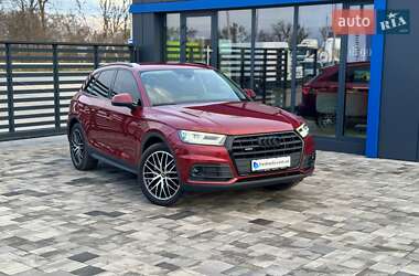 Внедорожник / Кроссовер Audi Q5 2018 в Ровно