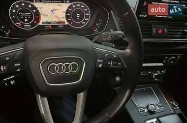 Внедорожник / Кроссовер Audi Q5 2017 в 