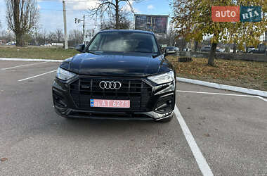 Внедорожник / Кроссовер Audi Q5 2024 в Житомире