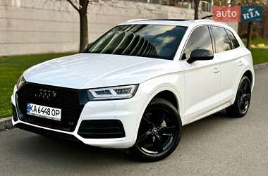 Позашляховик / Кросовер Audi Q5 2019 в Києві