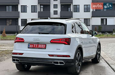 Внедорожник / Кроссовер Audi Q5 2020 в Мукачево